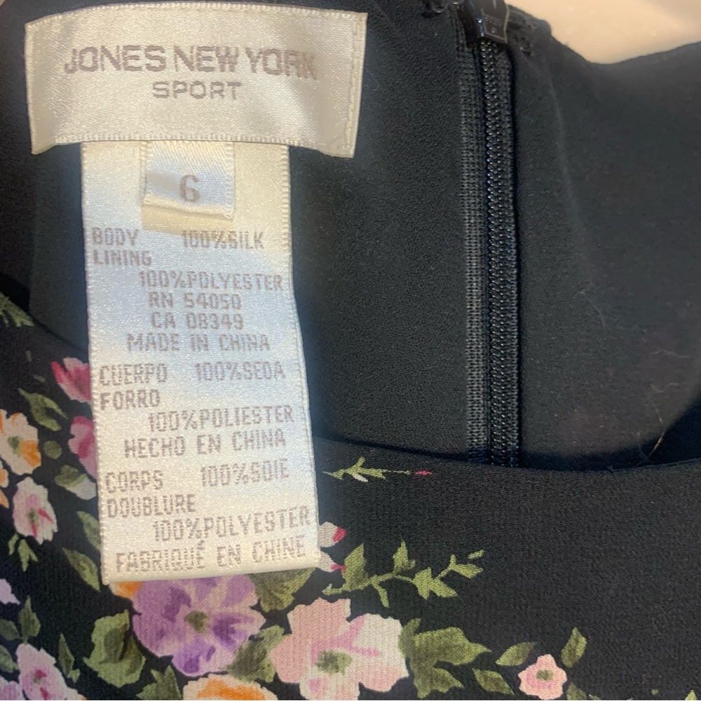 VTG Jones New York Sport 100% Silk Floral Sleeveless Maxi Dress - Picture 8 of 11